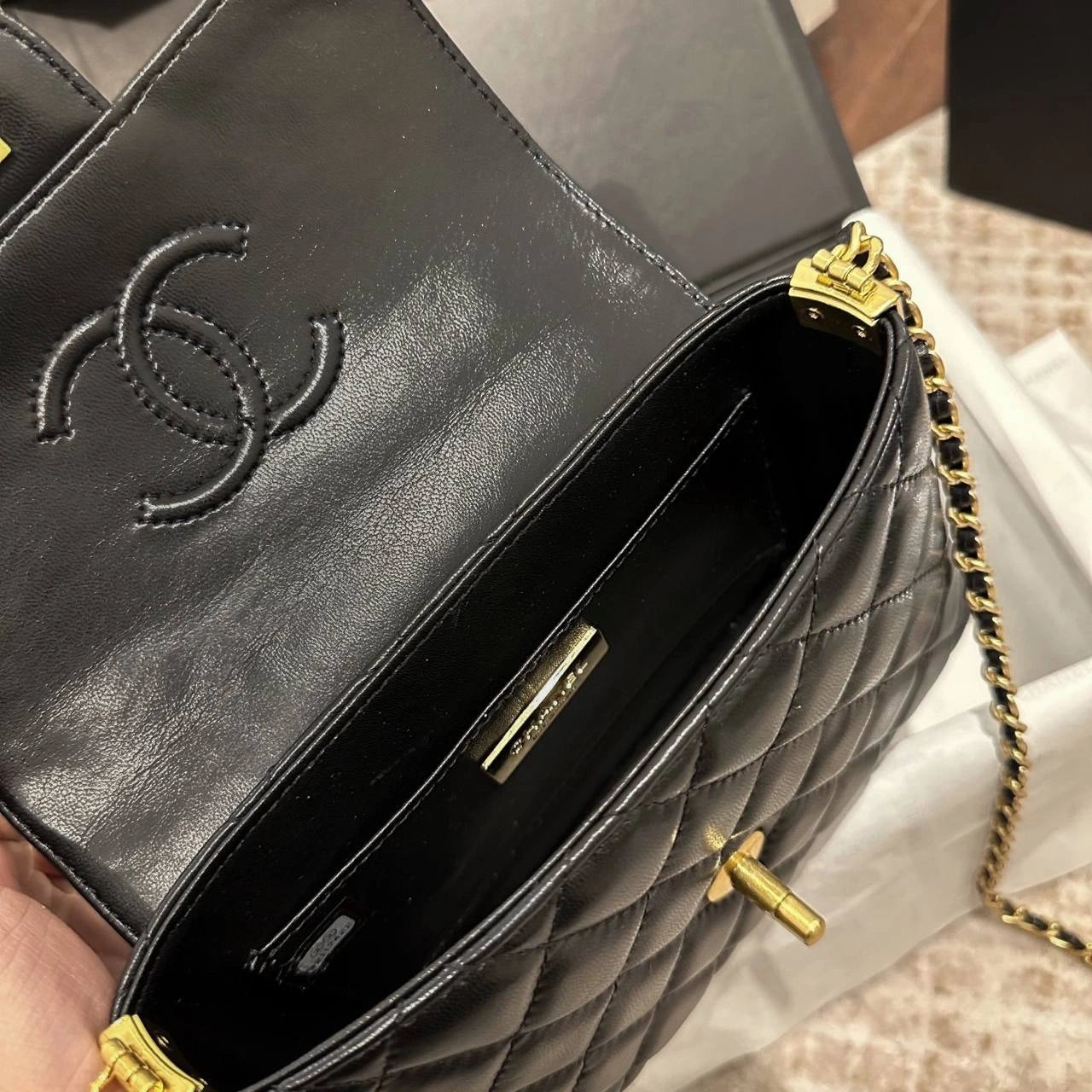 CHANEL 26P Horizontal Kelly Bag