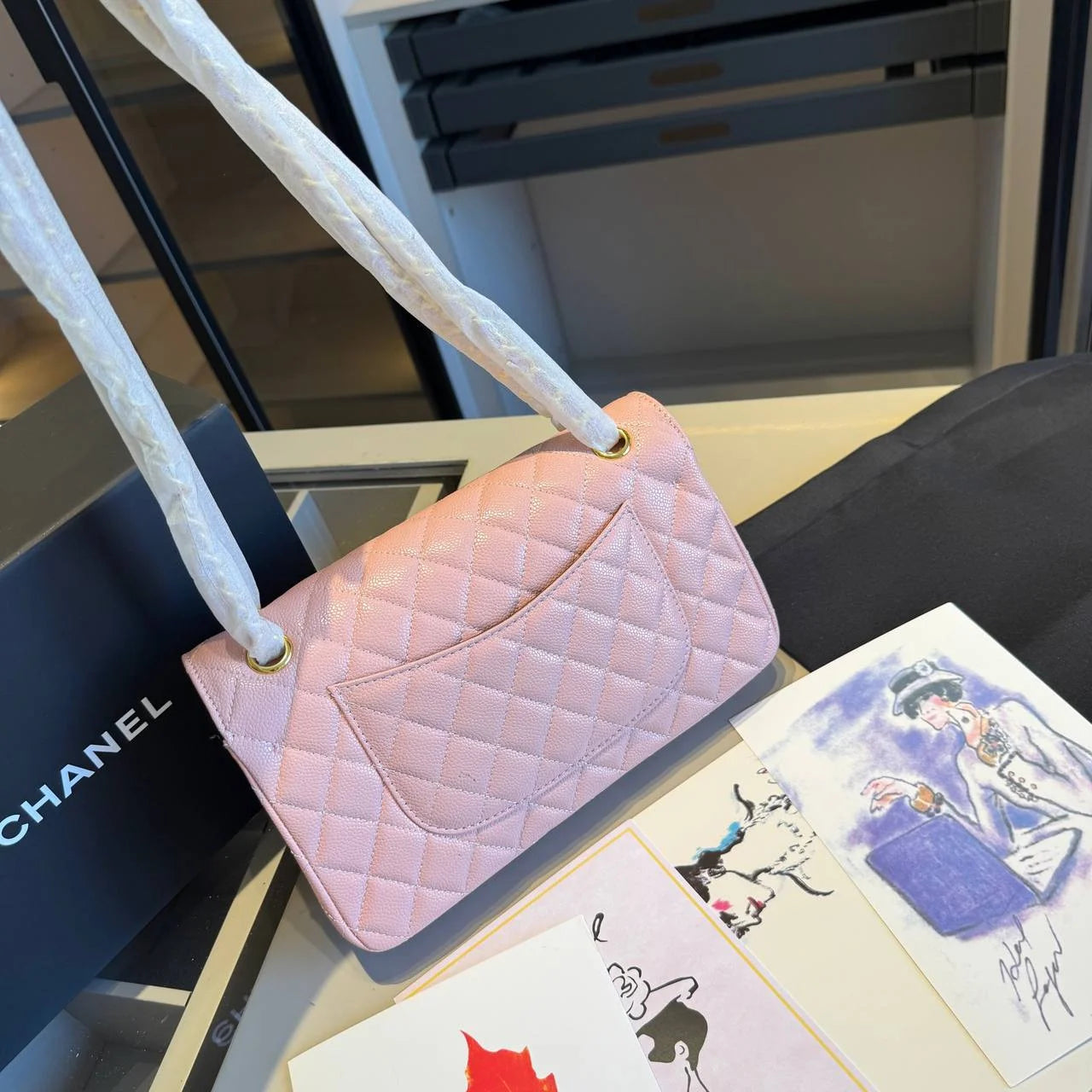 CHANEL Classic Flap (CF) Quilted Chain Bag