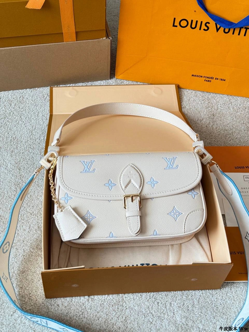 LV Diane Bag – Baguette Style