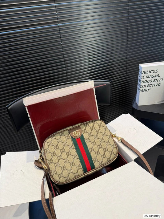 Gucci GG Camera Messenger Bag