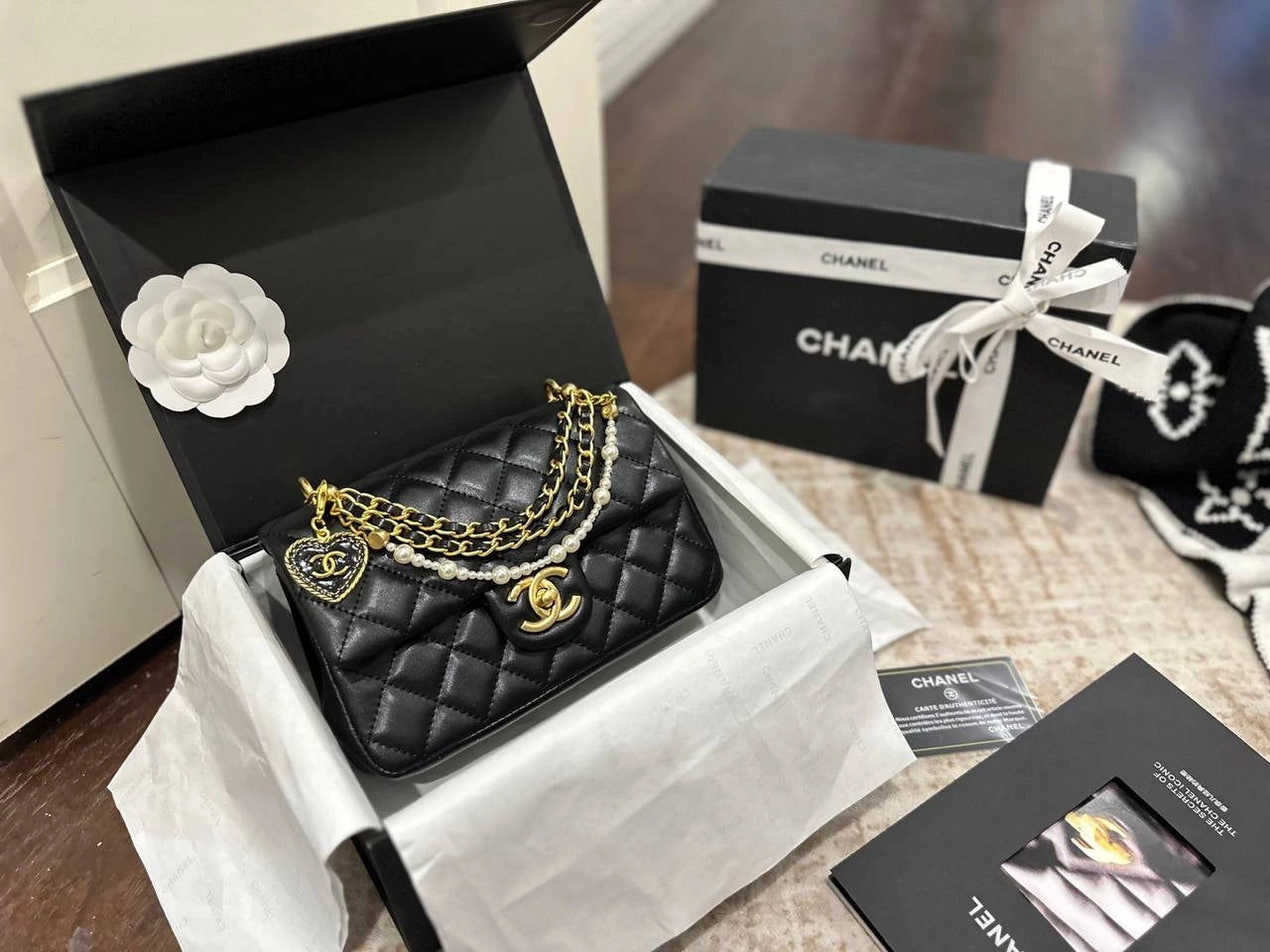 CHANEL 26SS Pearl Chain Large Mini CF