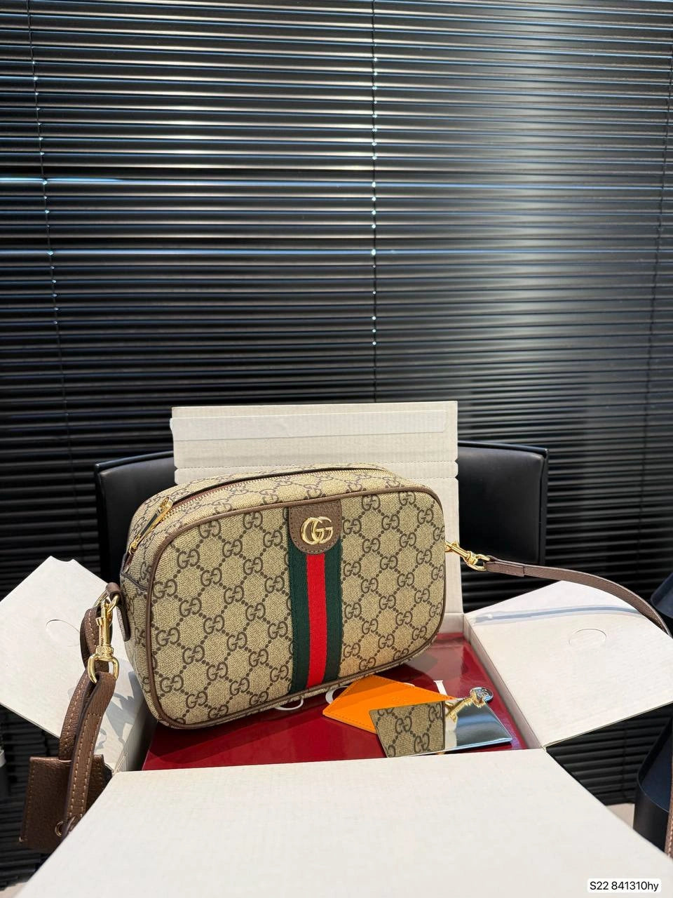 Gucci GG Camera Messenger Bag