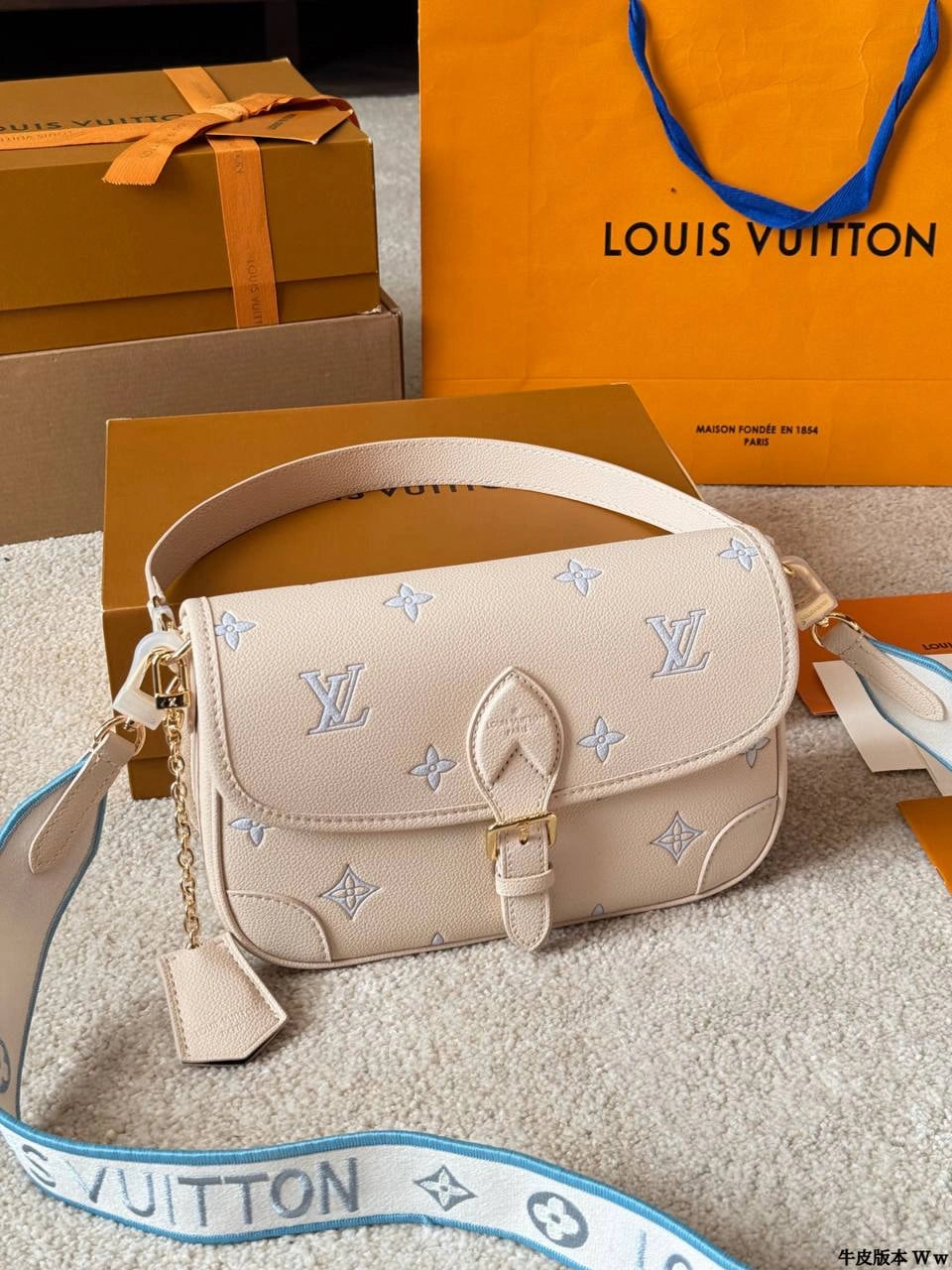 LV Diane Bag – Baguette Style