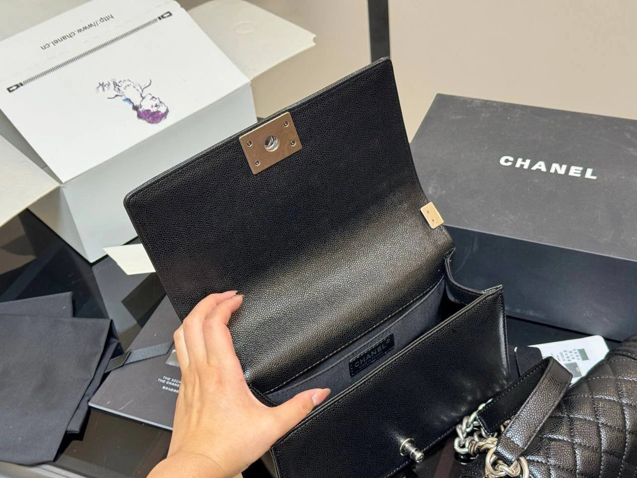 CHANEL Le Boy Chain Bag (BLACK SILVER)