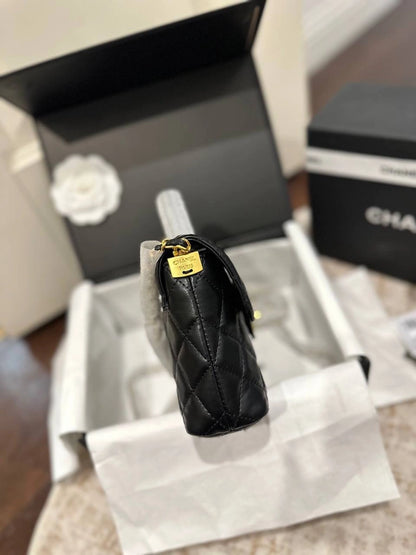 CHANEL 26P Horizontal Kelly Bag