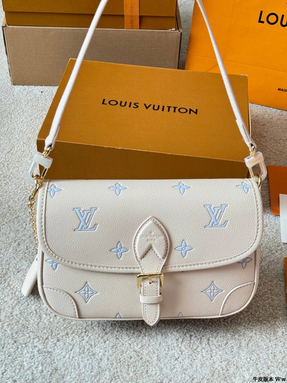 LV Diane Bag – Baguette Style