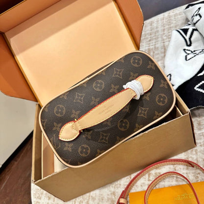 LV Vanity Case – Monogram Edition