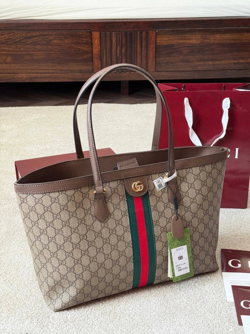 Gucci Ophidia Medium Tote Bag