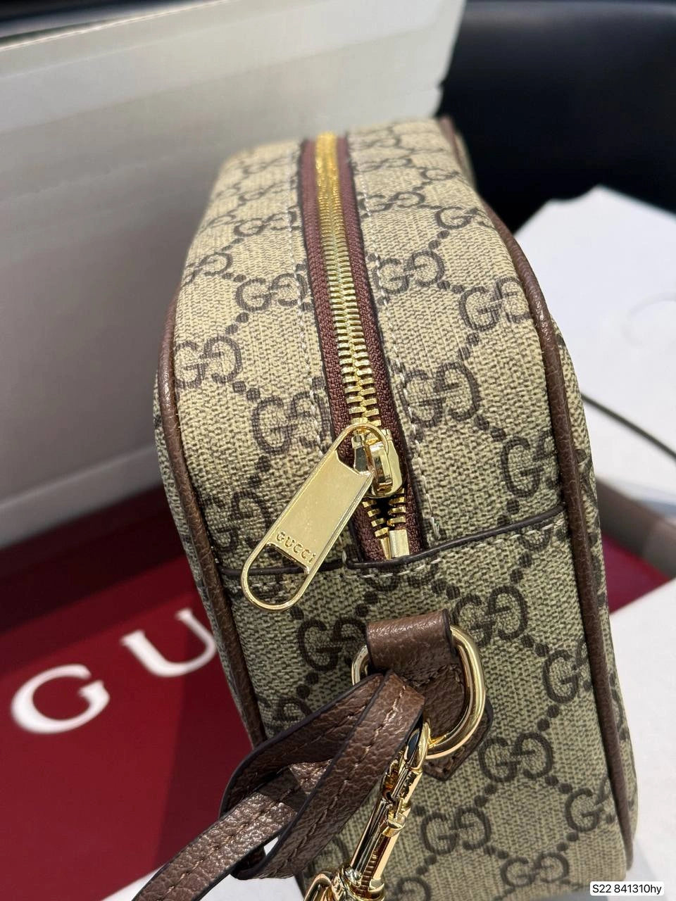 Gucci GG Camera Messenger Bag