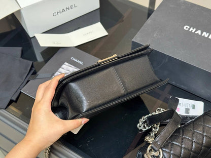 CHANEL Le Boy Chain Bag (BLACK SILVER)