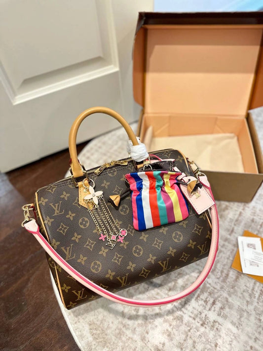 LV Keepall Bandoulière 30