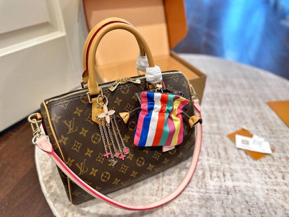 LV Keepall Bandoulière 30