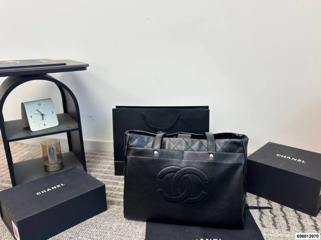 CHANEL Classic Tote Bag