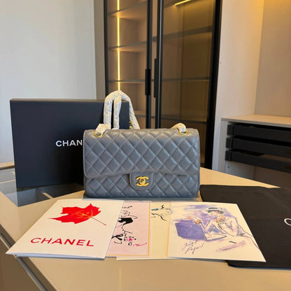CHANEL Classic Flap (CF) Quilted Chain Bag