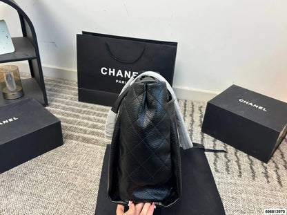 CHANEL Classic Tote Bag