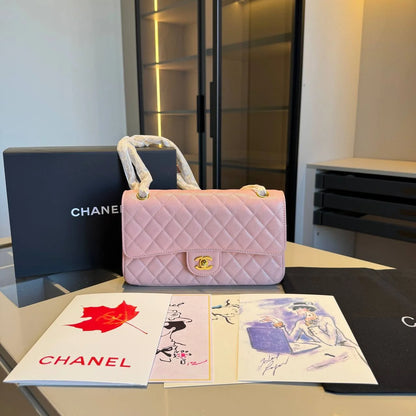CHANEL Classic Flap (CF) Quilted Chain Bag