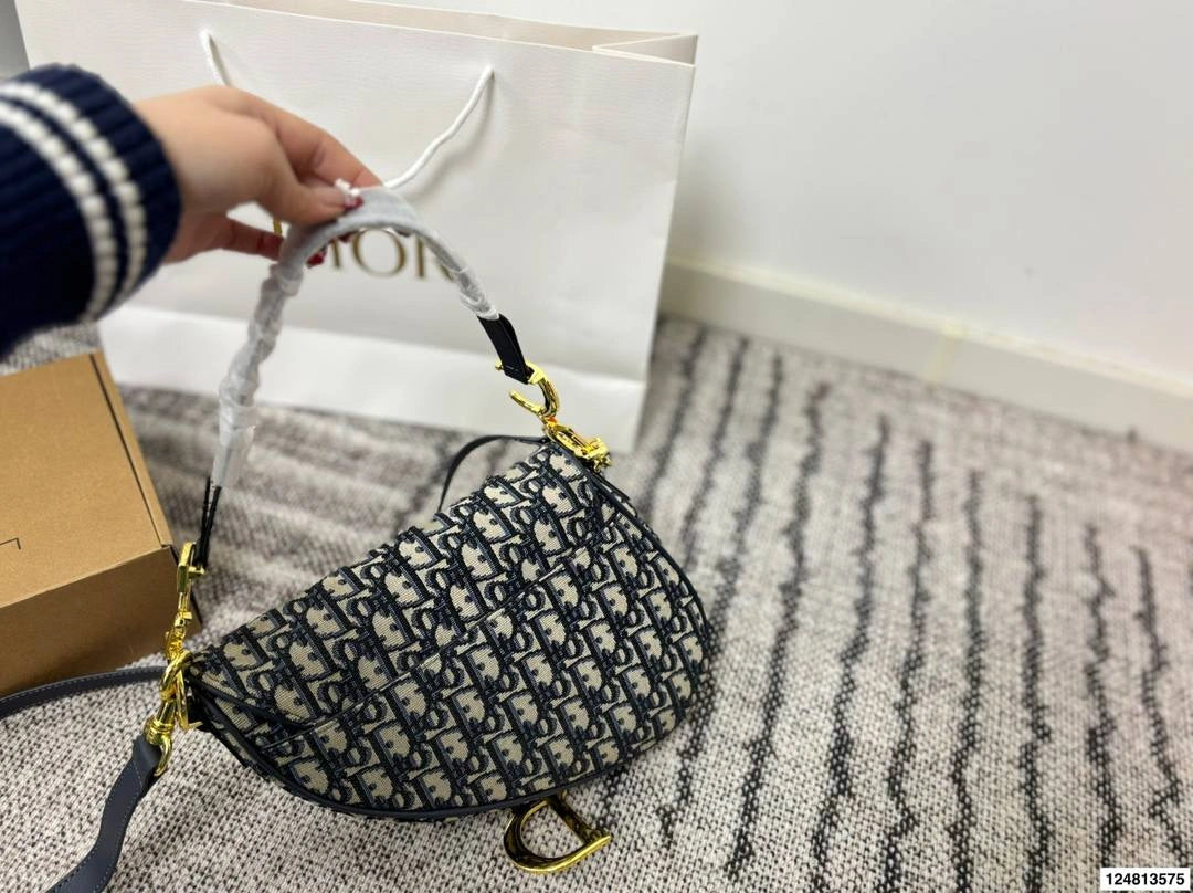 DIOR Mini Saddle Bag