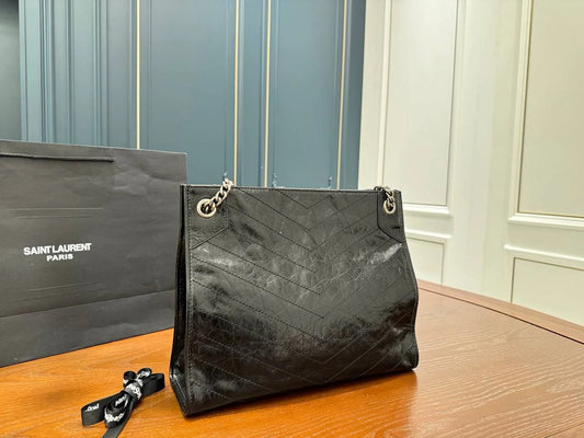 SAINT LAURENT YSL NIKI Shopping Tote