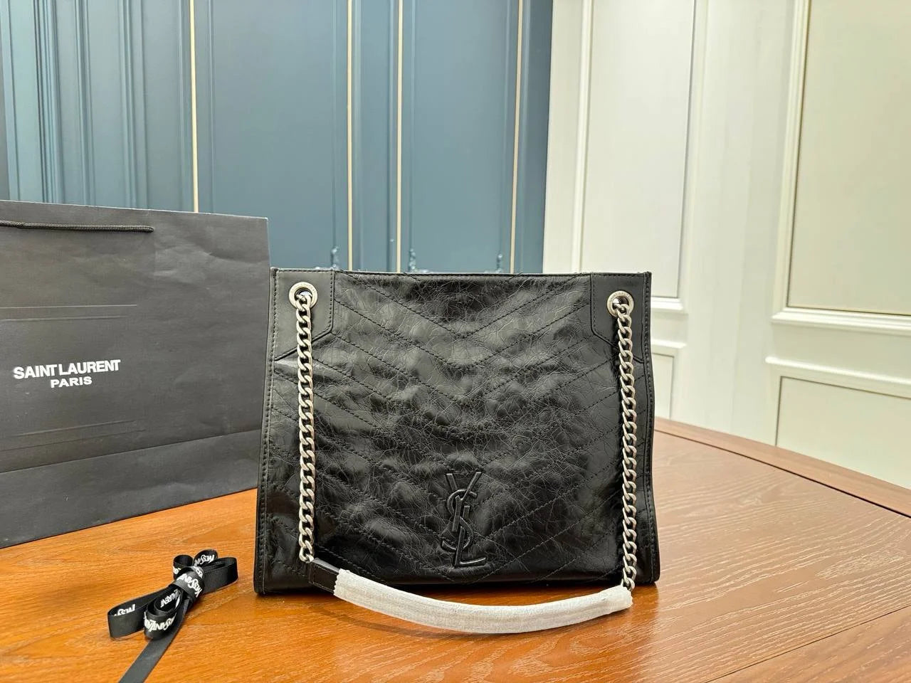 SAINT LAURENT YSL NIKI Shopping Tote